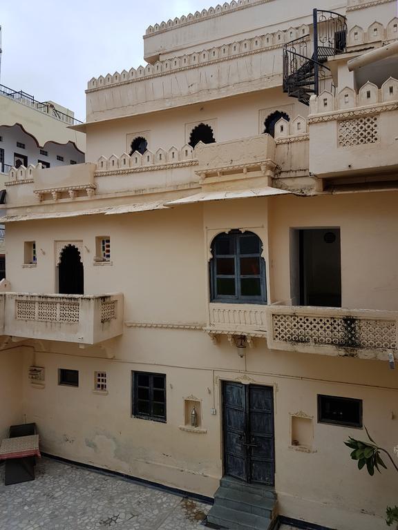 Silver Moon Haveli Удайпур Экстерьер фото